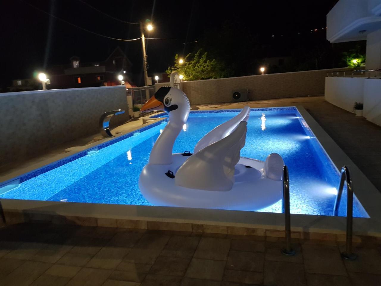 Bianca Apartments تْشيرسيك نوفي المظهر الخارجي الصورة